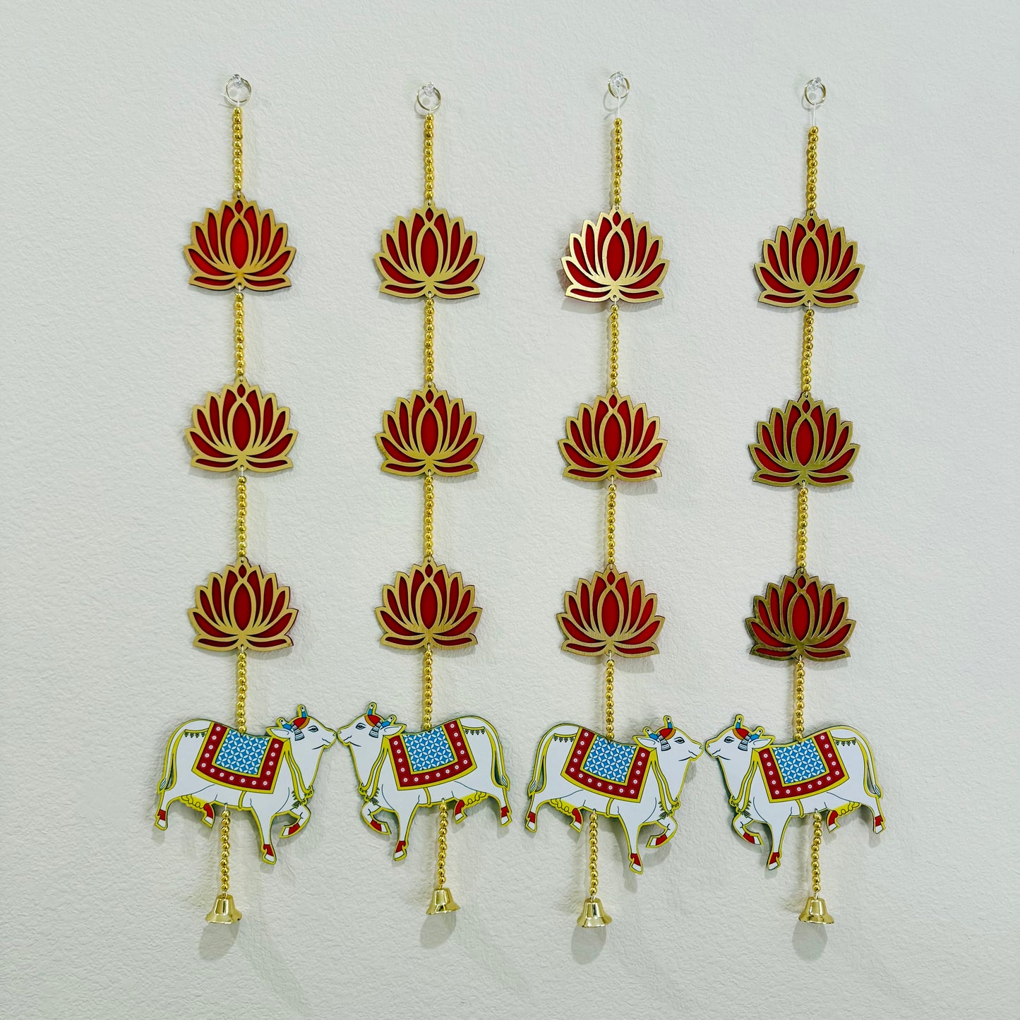 2.5Ft Lotus Cow Hanging (2Pc)