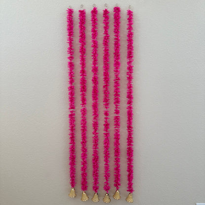 5Ft Pink Plastic Garland (1Pc)