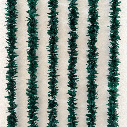 5Ft Green Plastic Garland (1Pc)