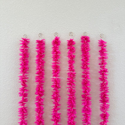 5Ft Pink Plastic Garland (1Pc)